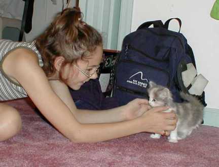 michelle and missy.jpg (14957 bytes)